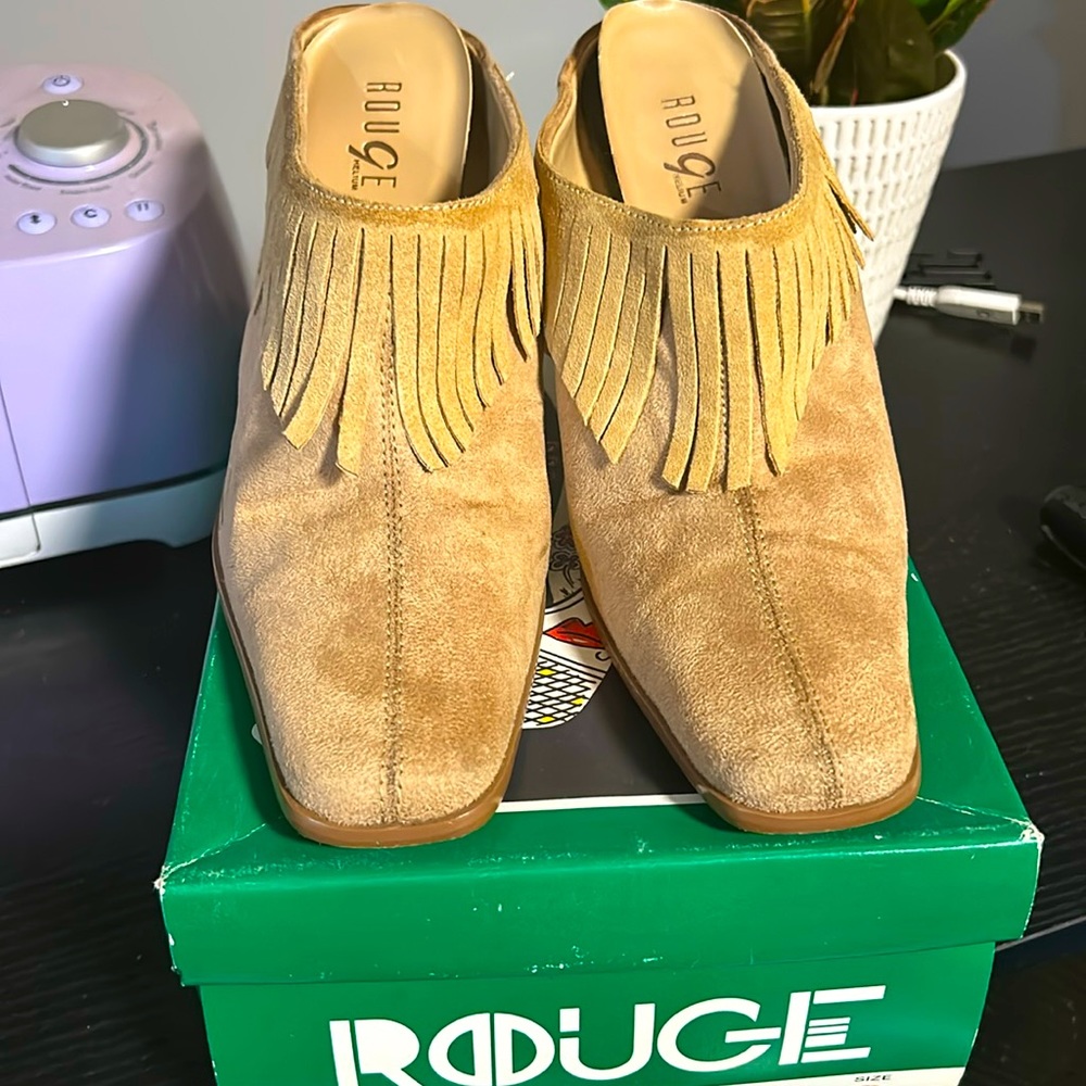 Rouge, natural color, fringed mule, high heel shoe